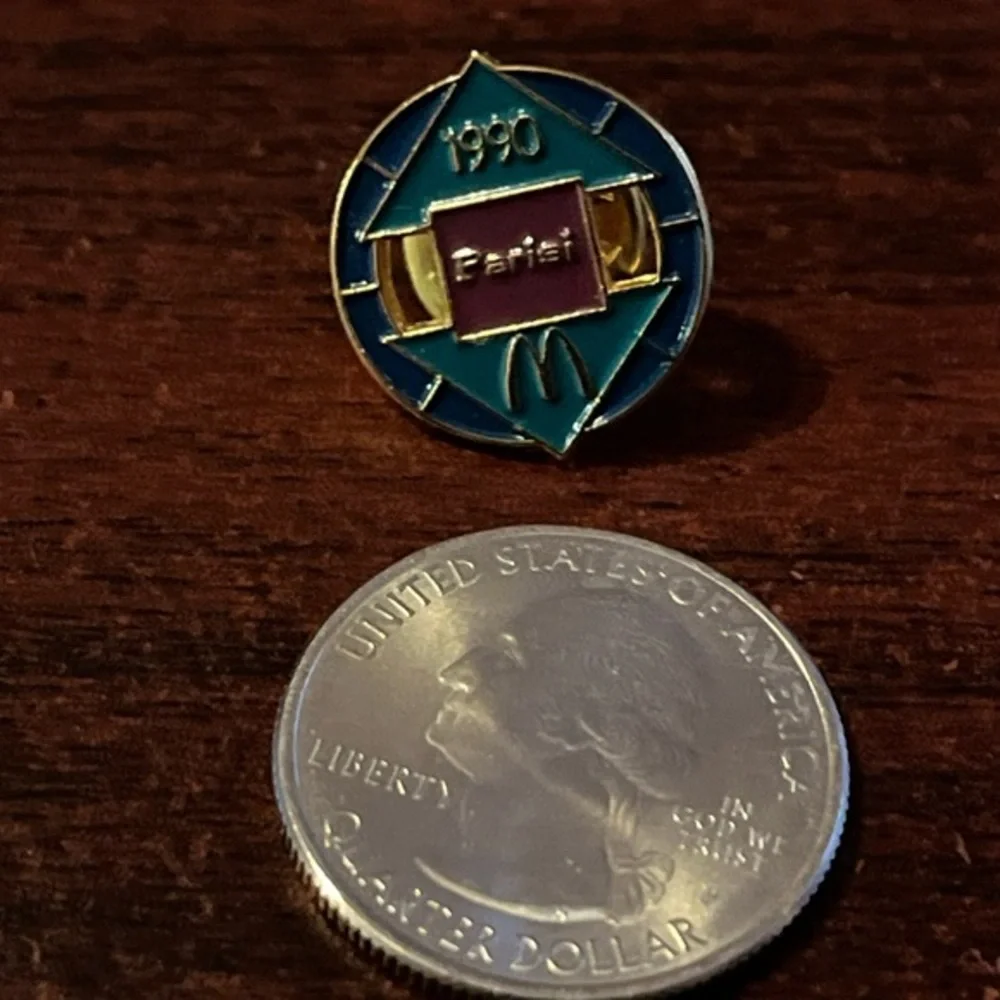 Vintage 1990 McDonald’s Parisi Employee Lapel Hat‎ Pin